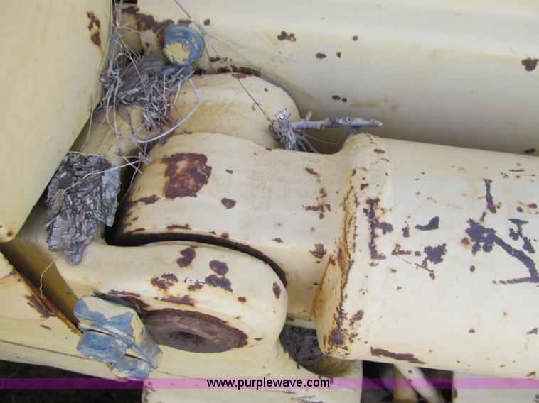 image for item C3525 1996 Komatsu D41E-6 dozer