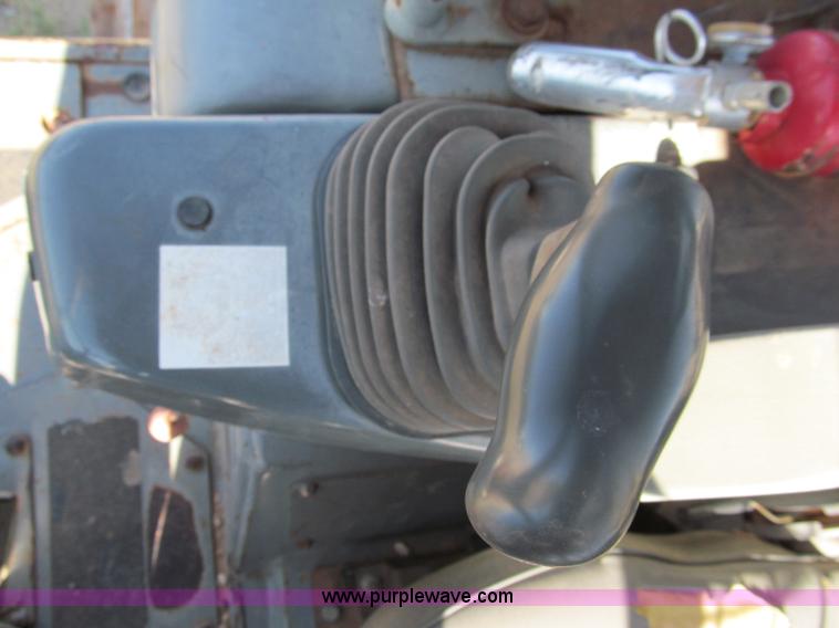 image for item C3525 1996 Komatsu D41E-6 dozer