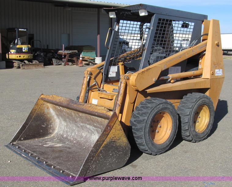 image for item C3588 2000 Case 1840 skid steer