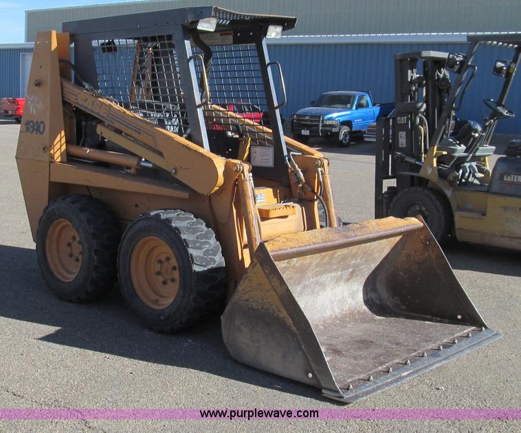 image for item C3588 2000 Case 1840 skid steer