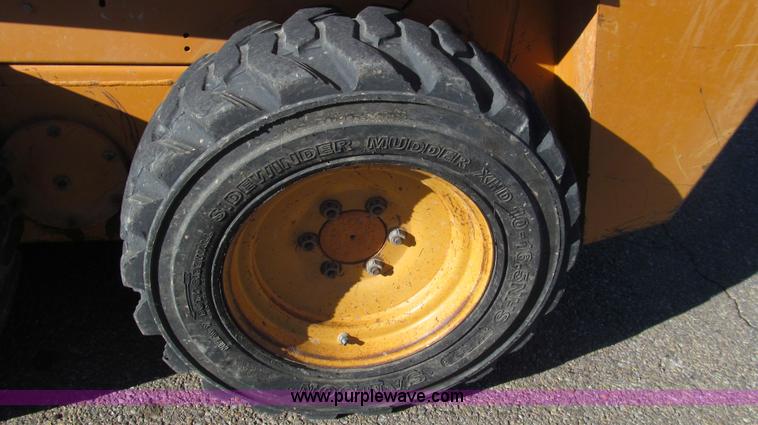 image for item C3588 2000 Case 1840 skid steer