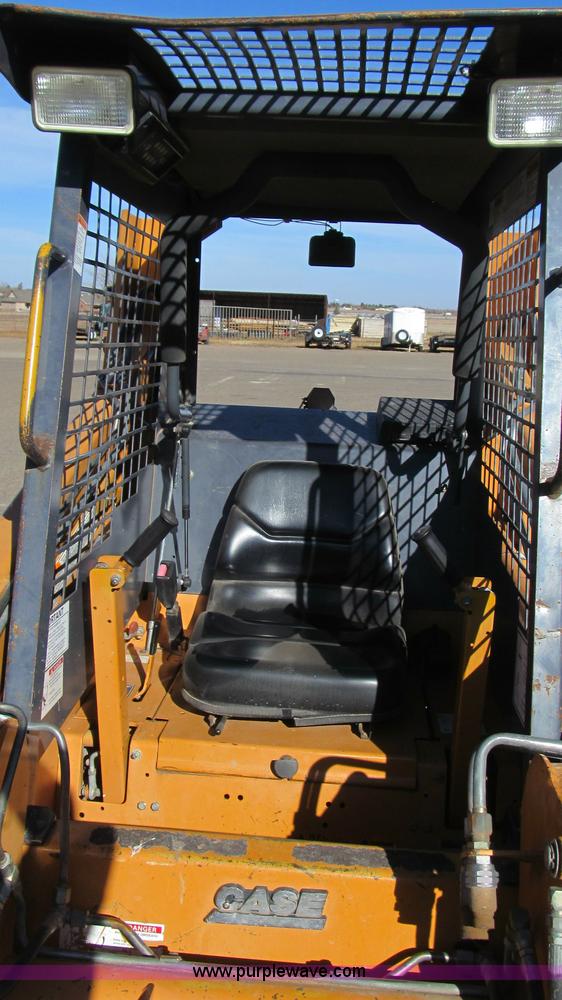 image for item C3588 2000 Case 1840 skid steer