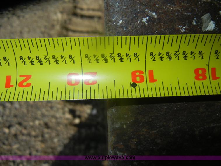 image for item D4534 1998 Caterpillar 953C track loader