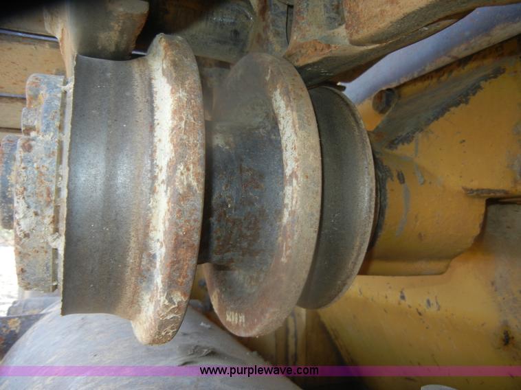 image for item D4534 1998 Caterpillar 953C track loader