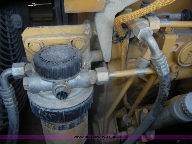 image for item D4534 1998 Caterpillar 953C track loader