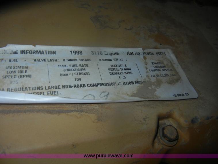 image for item D4534 1998 Caterpillar 953C track loader