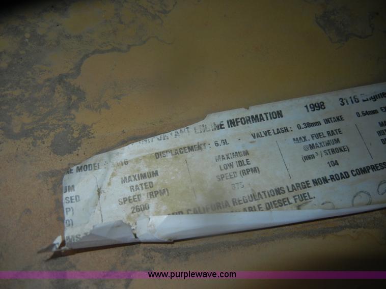 image for item D4534 1998 Caterpillar 953C track loader