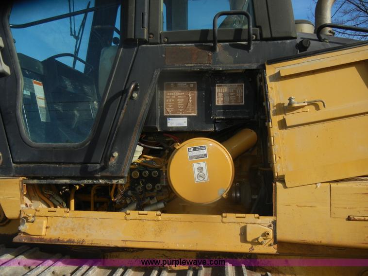 image for item D4534 1998 Caterpillar 953C track loader