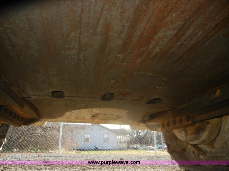 image for item D4534 1998 Caterpillar 953C track loader