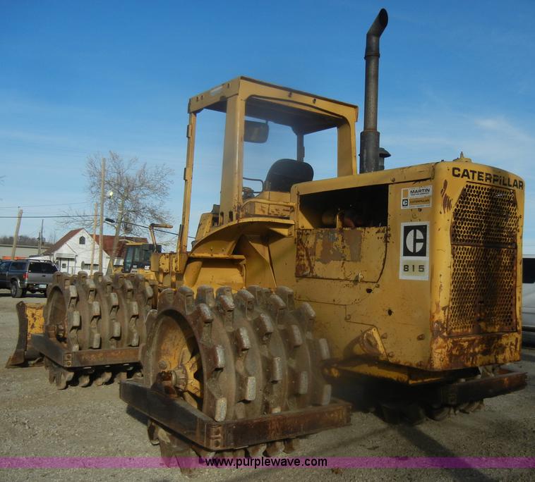 image for item D4535 1980 Caterpillar 815 compactor