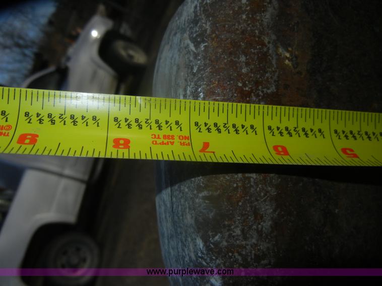 image for item D4535 1980 Caterpillar 815 compactor