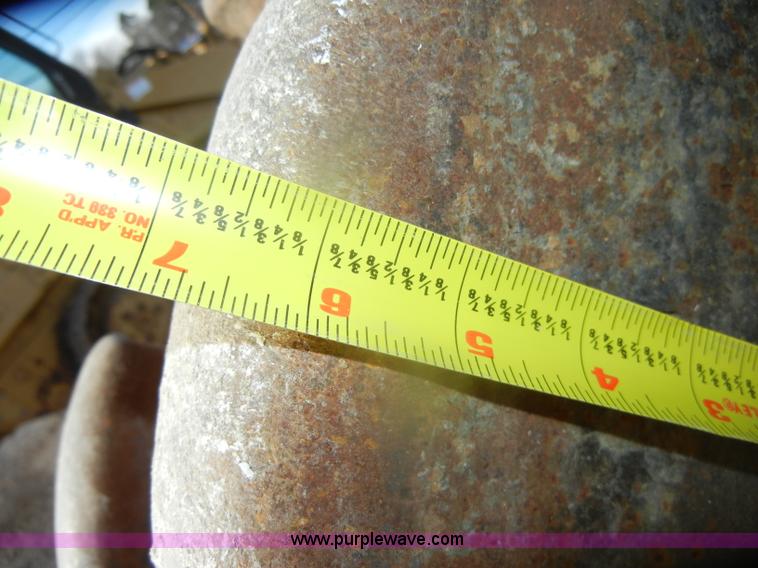 image for item D4535 1980 Caterpillar 815 compactor