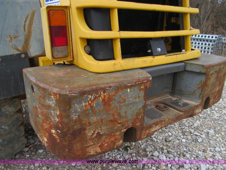 image for item E3579 1998 Komatsu WA180-3L wheel loader