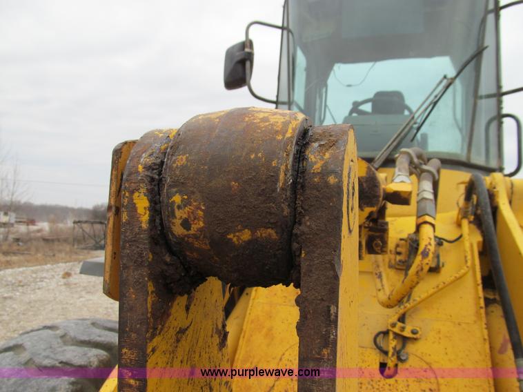 image for item E3579 1998 Komatsu WA180-3L wheel loader