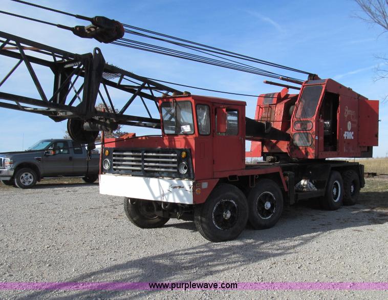 image for item E3580 1967 Link-Belt HC78A truck crane
