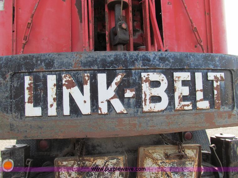 image for item E3580 1967 Link-Belt HC78A truck crane
