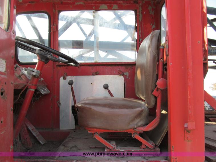 image for item E3580 1967 Link-Belt HC78A truck crane