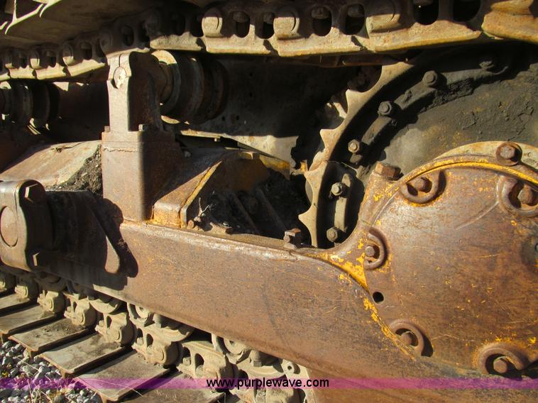 image for item E3586 1970 Caterpillar D7F dozer