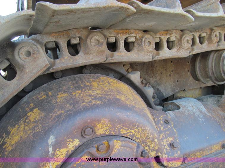 image for item E3586 1970 Caterpillar D7F dozer