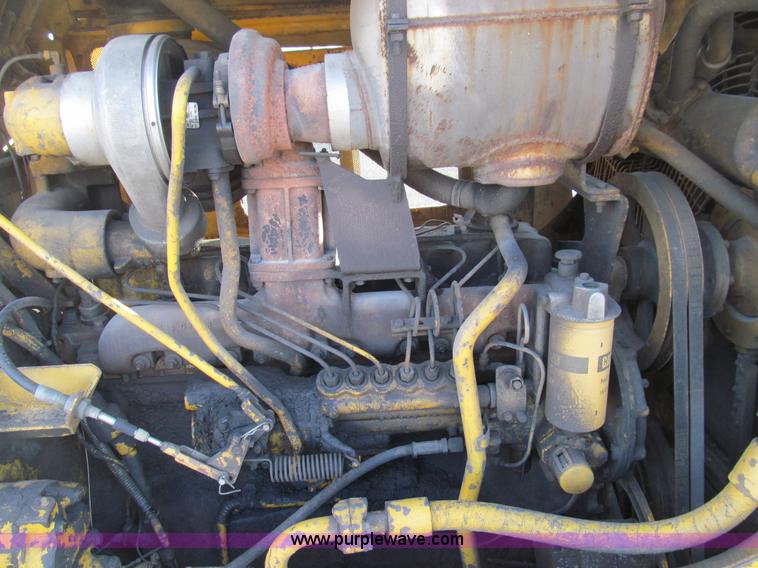 image for item E3586 1970 Caterpillar D7F dozer