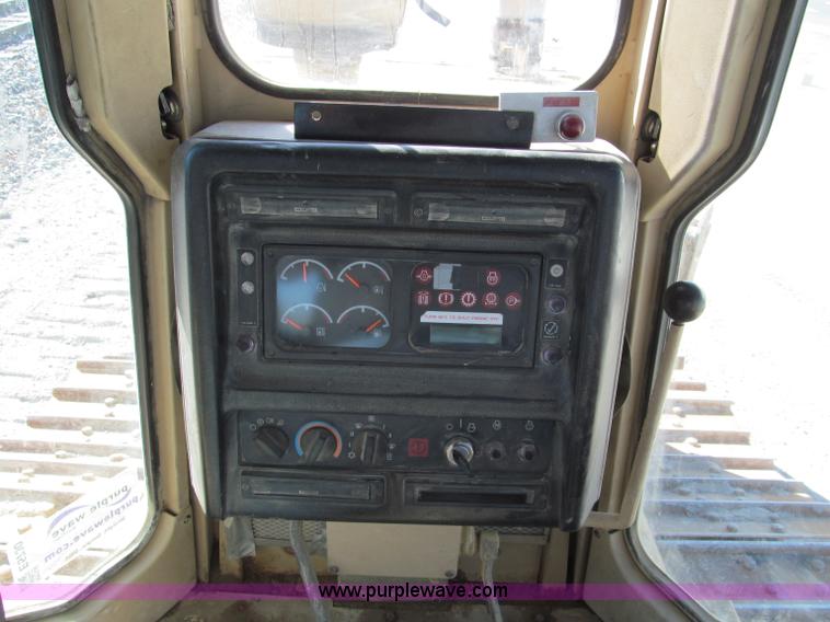 image for item E5730 1998 Caterpillar D6M XL dozer