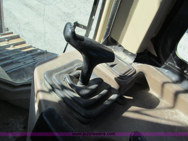 image for item E5730 1998 Caterpillar D6M XL dozer