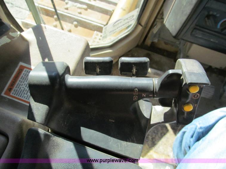 image for item E5730 1998 Caterpillar D6M XL dozer