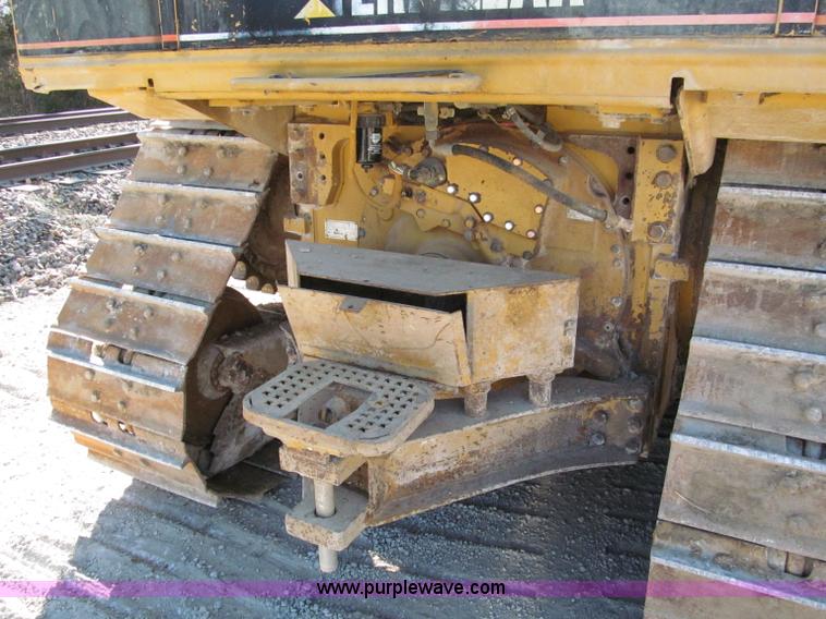 image for item E5730 1998 Caterpillar D6M XL dozer