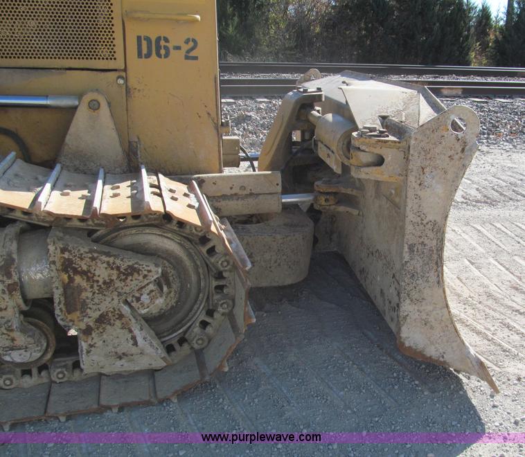 image for item E5730 1998 Caterpillar D6M XL dozer