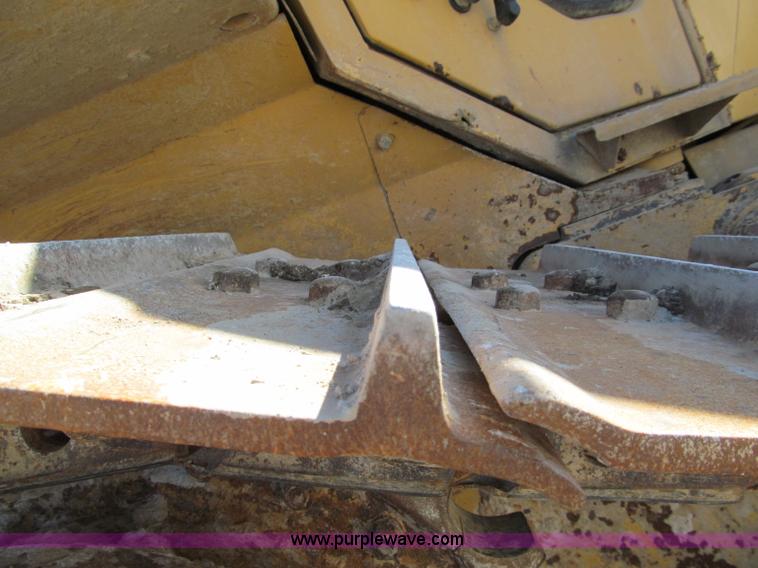 image for item E5730 1998 Caterpillar D6M XL dozer