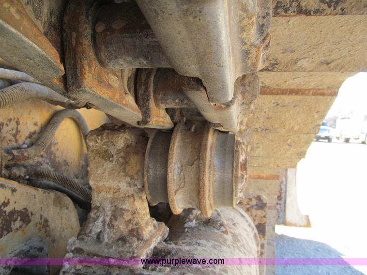 image for item E5730 1998 Caterpillar D6M XL dozer