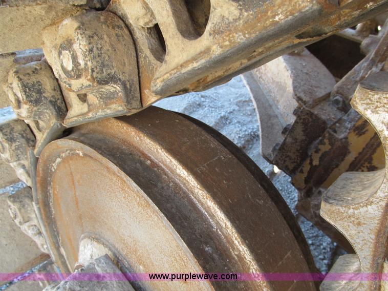 image for item E5730 1998 Caterpillar D6M XL dozer