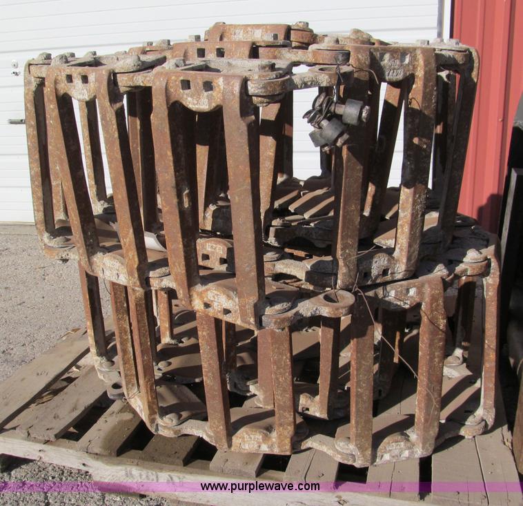 image for item E5742 Grouser steel skid steer tracks