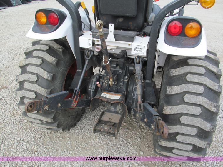 image for item E5768 2008 Bobcat CT230B tractor with loader