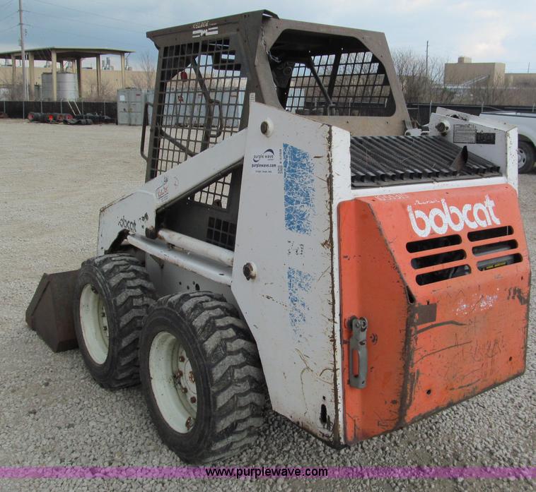 image for item E5769 1989 Bobcat 743 skid steer