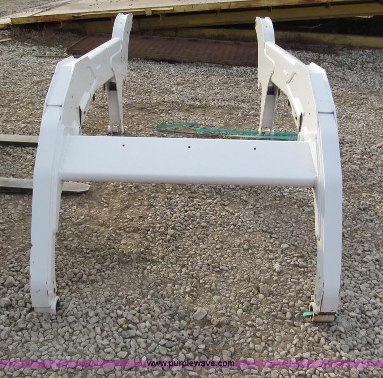 image for item E5771 Bobcat skid steer loader arms