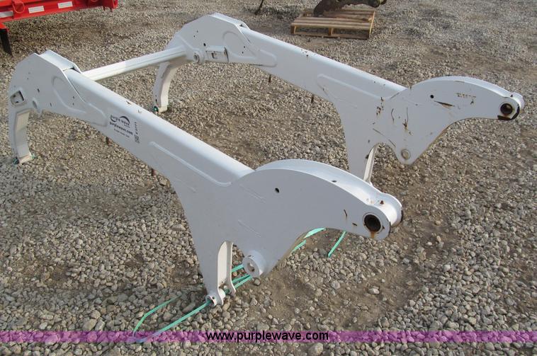 image for item E5771 Bobcat skid steer loader arms