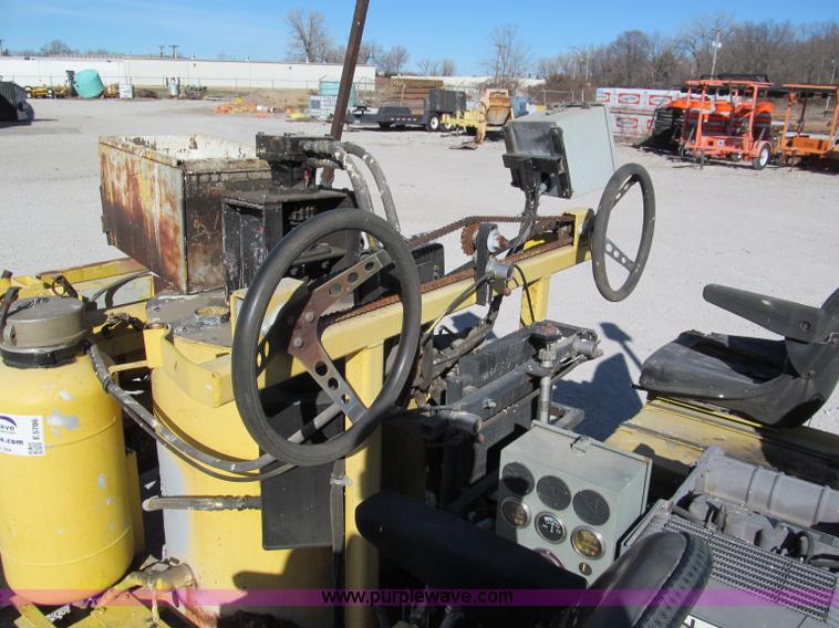 image for item E5786 600 lbs ride-on thermoplastic applicator