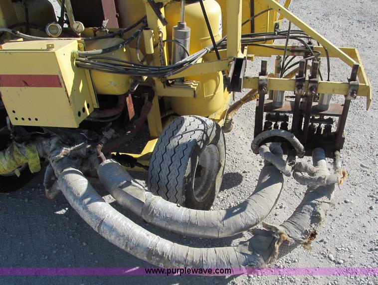 image for item E5786 600 lbs ride-on thermoplastic applicator