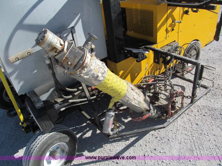 image for item E5787 Stimsonite Titan 1000D long line thermoplastic ride-on applicator with transport trailer