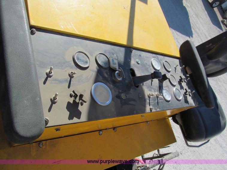 image for item E5787 Stimsonite Titan 1000D long line thermoplastic ride-on applicator with transport trailer