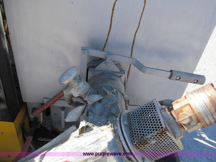 image for item E5787 Stimsonite Titan 1000D long line thermoplastic ride-on applicator with transport trailer