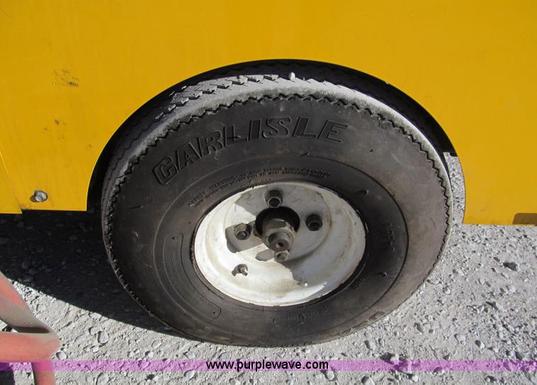 image for item E5787 Stimsonite Titan 1000D long line thermoplastic ride-on applicator with transport trailer