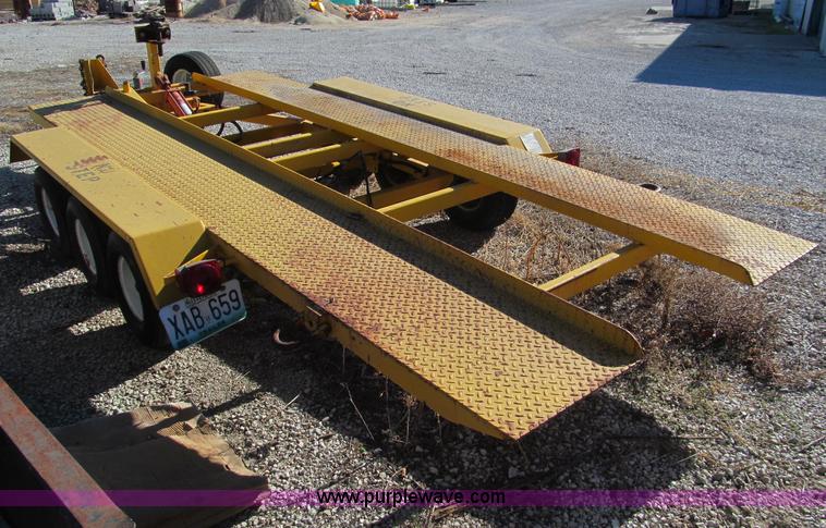 image for item E5787 Stimsonite Titan 1000D long line thermoplastic ride-on applicator with transport trailer