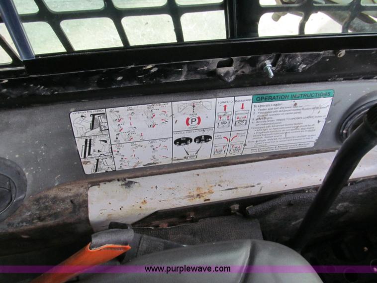 image for item E5788 2007 Bobcat T190 track skid steer