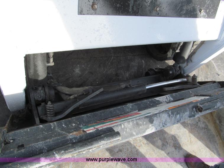 image for item E5788 2007 Bobcat T190 track skid steer