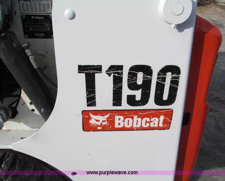 image for item E5788 2007 Bobcat T190 track skid steer