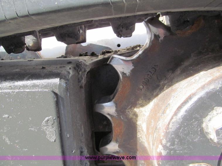 image for item E5788 2007 Bobcat T190 track skid steer