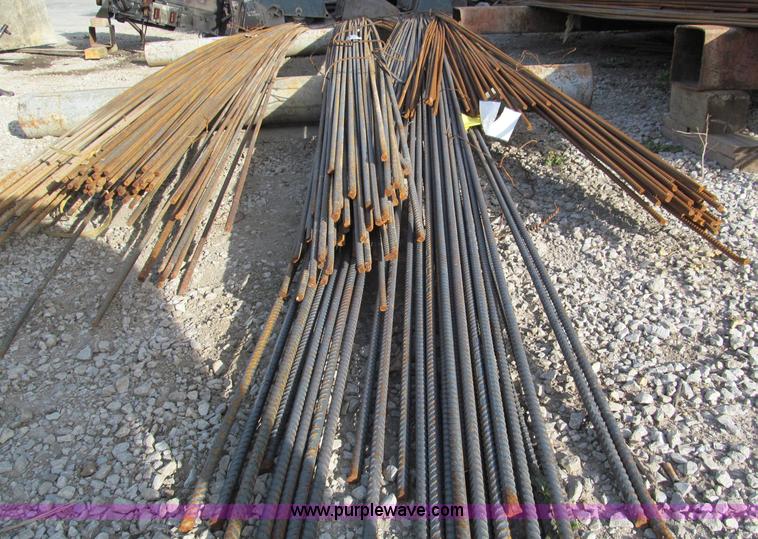 image for item E5791 (150) 22.5'L x 5/8" diameter grade 60 rebar
