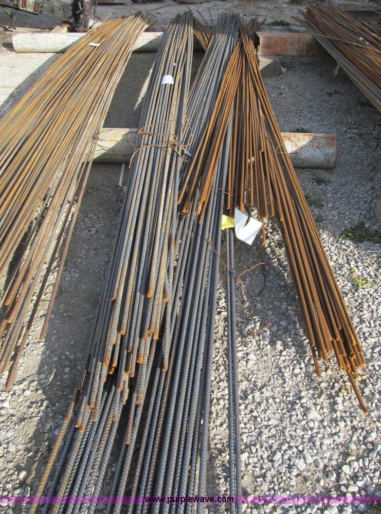 image for item E5791 (150) 22.5'L x 5/8" diameter grade 60 rebar